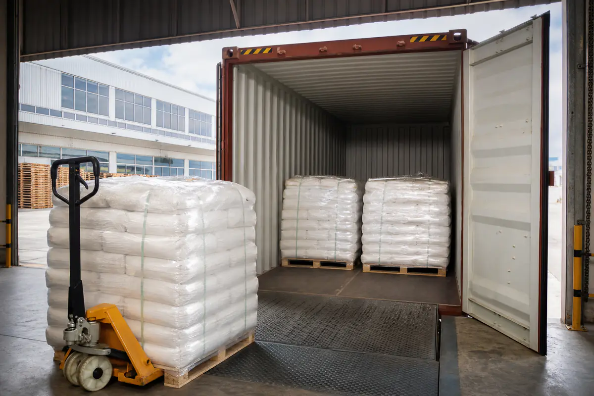 Packaged polymer granules for shipment